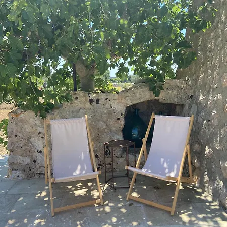 Trullo In The Salento Countryside بيت للعطل سالفي